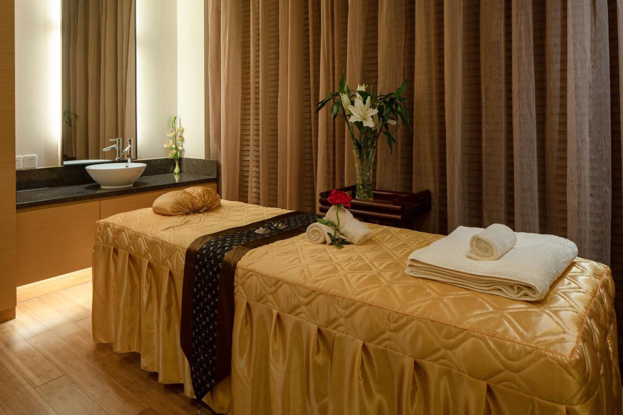 Holiday Inn Nanyang By Ihg Buitenkant foto