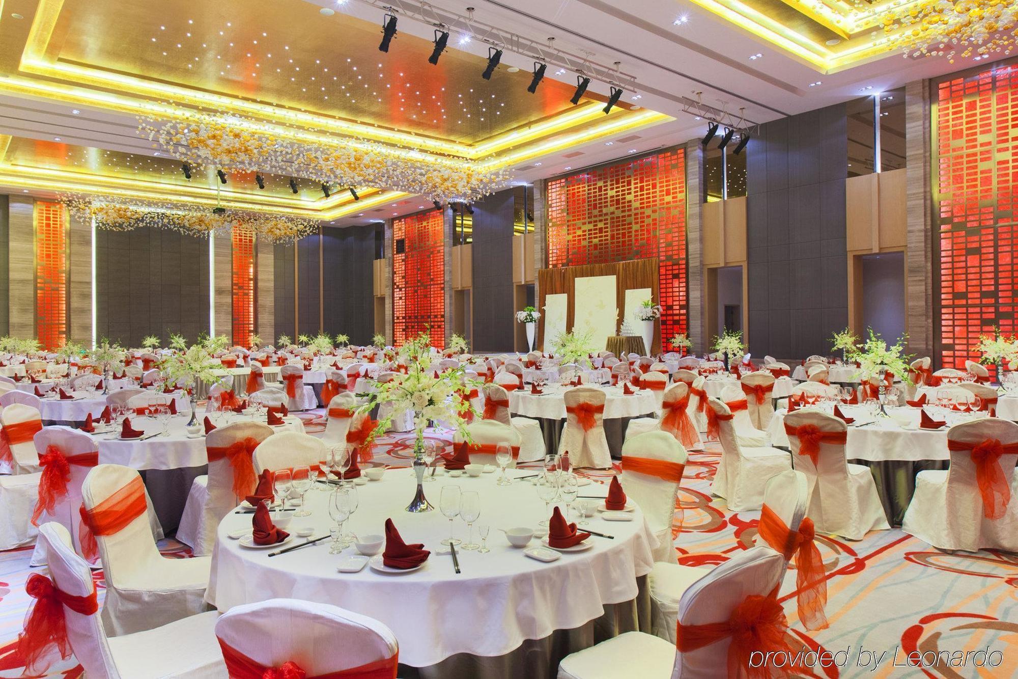 Holiday Inn Nanyang By Ihg Restaurant foto